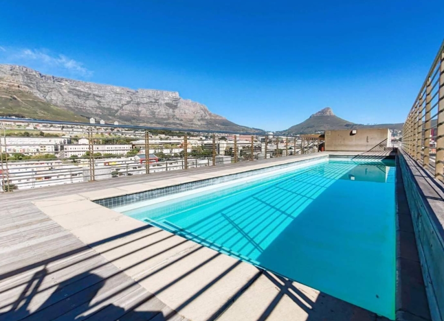 2 Bedroom Property for Sale in Zonnebloem Western Cape